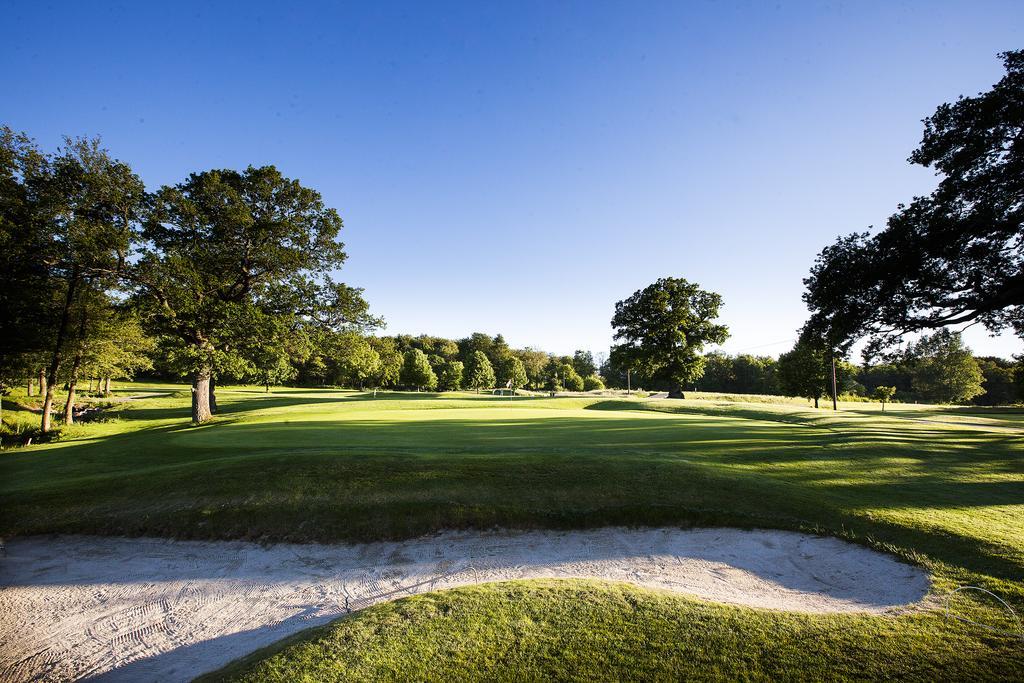 Soederasens Golf Lodge Risekatslosa Exterior foto